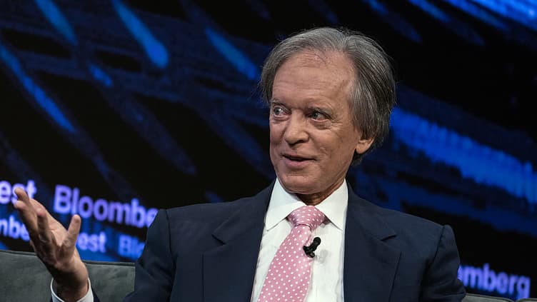  Bill Gross prefers European bonds over Treasurys and says U.S. stock market is valued at historically high levels