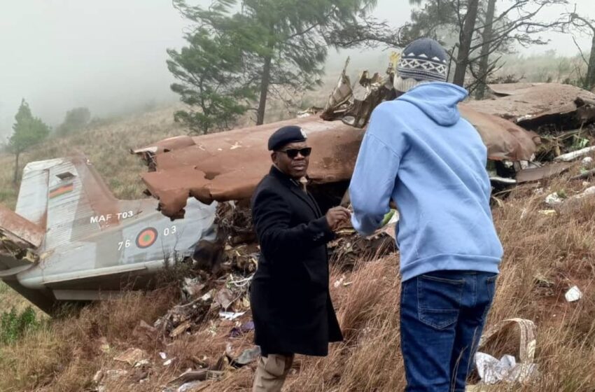 malawi-vice-president-and-nine-others-killed-in-plane-crash