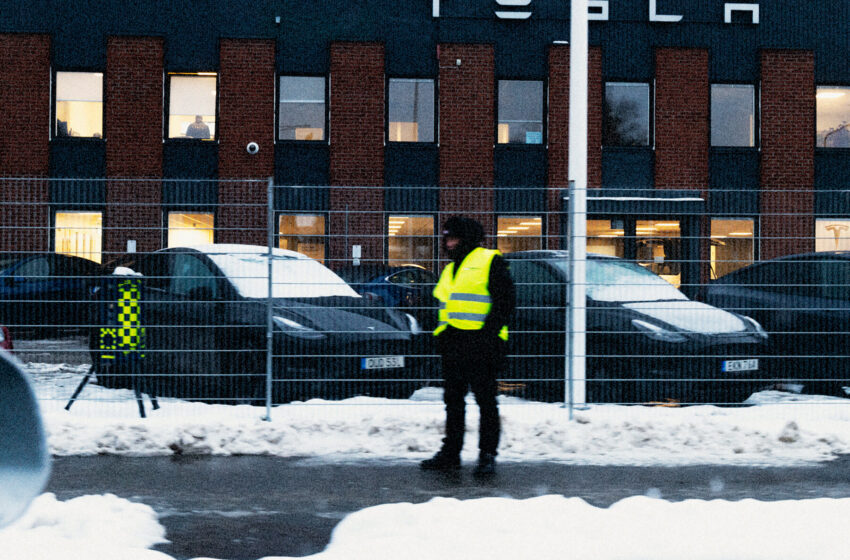 tesla’s-nordic-shareholders-seek-to-promote-workers’-rights-in-vote