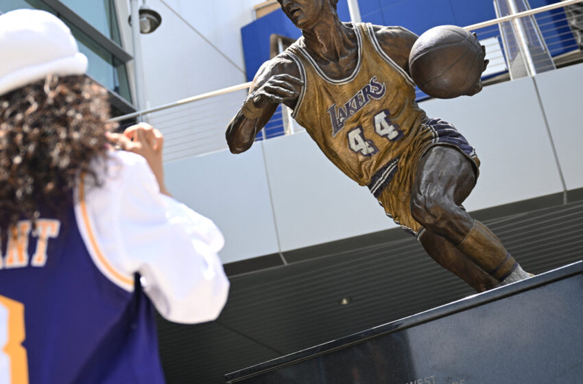  Did Jerry West Inspire the NBA’s Logo? ‘There Was Never Any Doubt.’