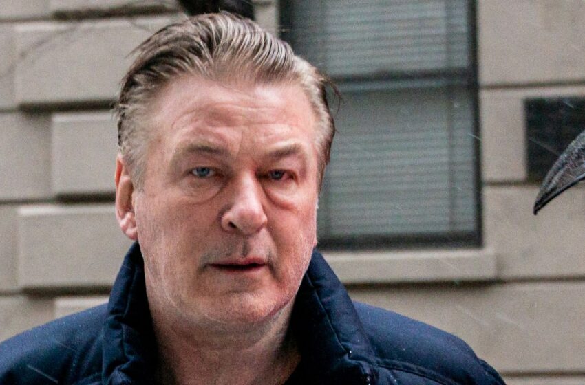  Alec Baldwin faces trial over fatal Rust shooting after defence bid rejected