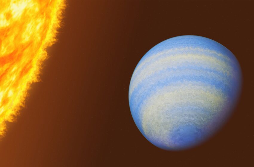  Nearby exoplanet stinks of rotten eggs, scientists discover