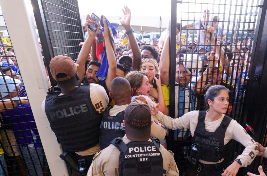  Fans rush gates at Copa America final