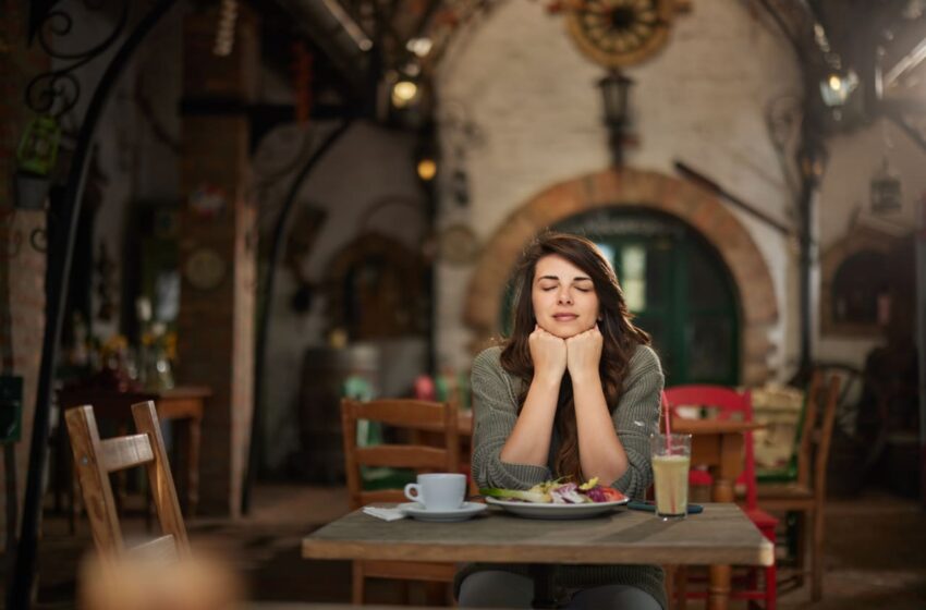 ‘i-walked-away-furious-and-with-an-empty-stomach’:-the-food-at-my-italian-restaurant-was-inedible.-am-i-expected-to-tip?