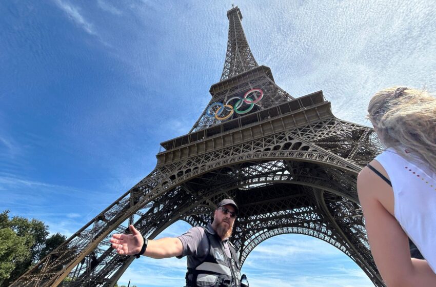  Video shows man climbing Eiffel Tower – prompting evacuation hours before closing ceremony