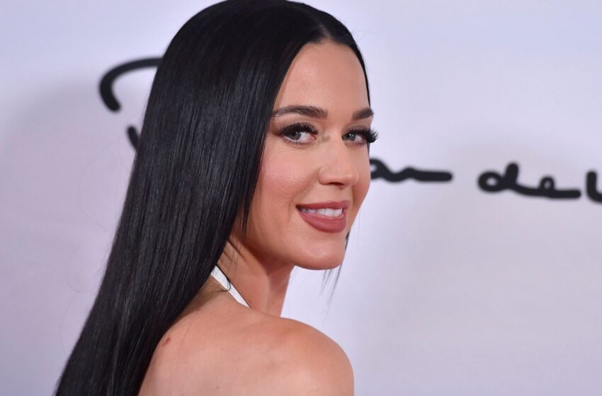 katy-perry-video-under-investigation-over-alleged-unauthorised-beach-filming