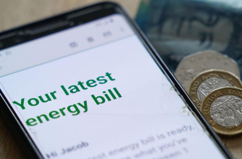  Energy price cap to rise in October amid winter fuel payment row