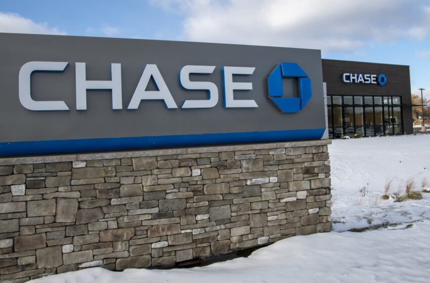 jpmorgan-chase-is-opening-more-small-town-branches-in-middle-america