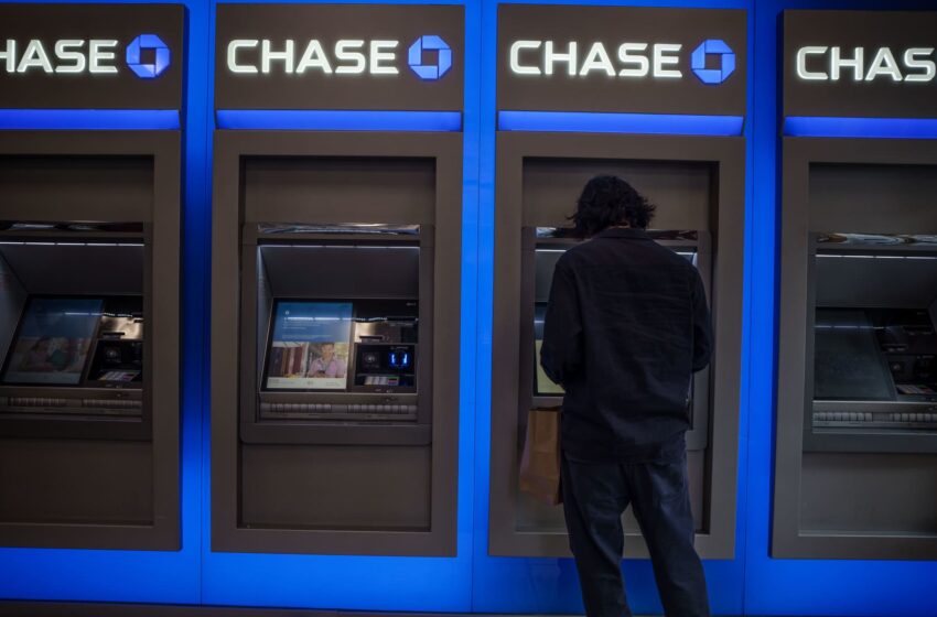  Chase Bank says it is aware of viral ‘glitch’ inviting people to commit check fraud