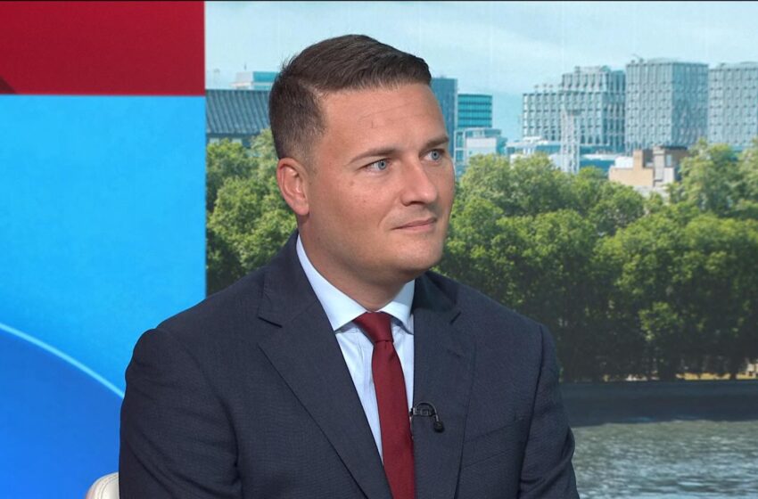 wes-streeting-says-he-has-apologised-to-constituents-over-winter-fuel-payment-cuts