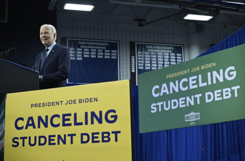 student-debt-cancelled-for-1-million-public-servants,-as-other-relief-remains-in-limbo