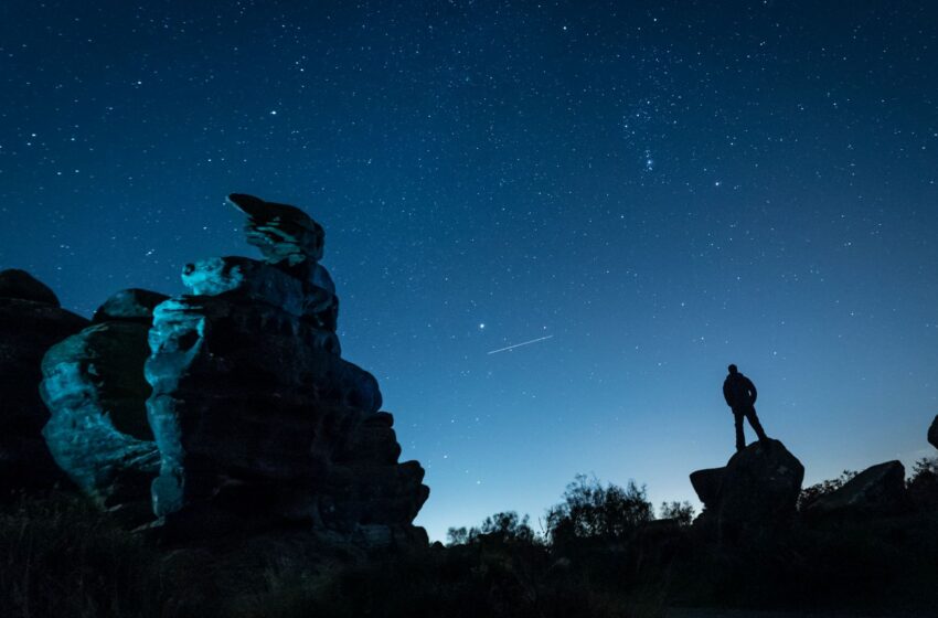  Orionid meteor shower to light up skies – but moon may stop you seeing it