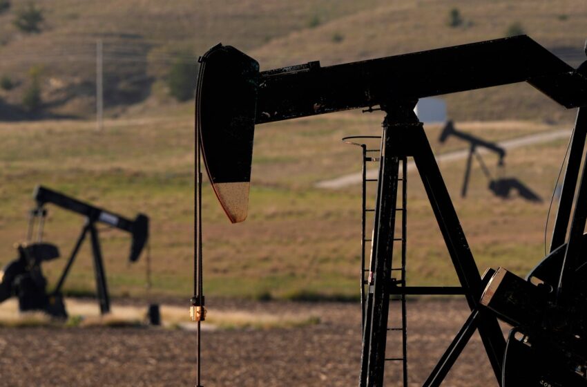 oil-price-drops-as-fears-ease-of-middle-east-escalation