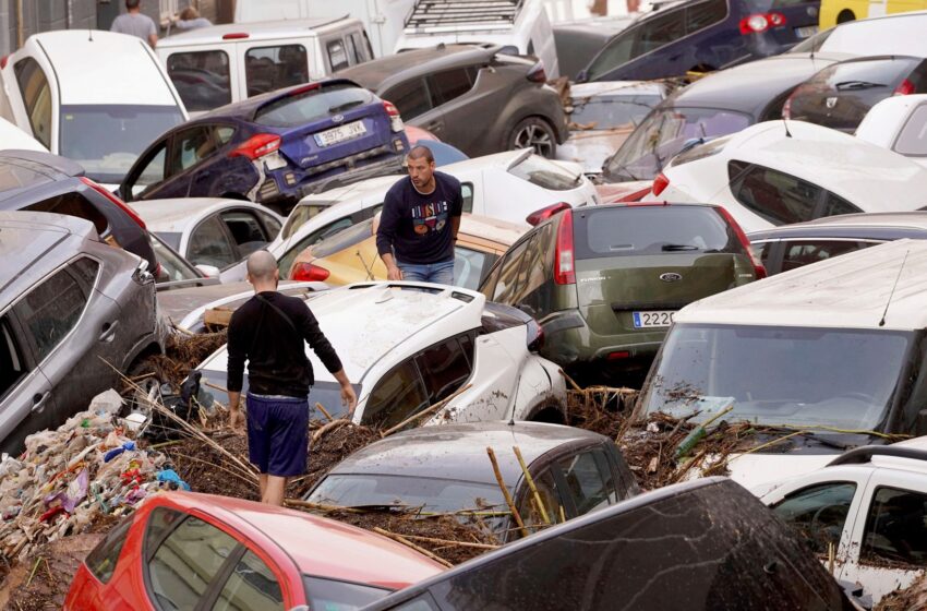 ‘mayhem’-as-flash-floods-hit-spain-–-with-children-among-dead