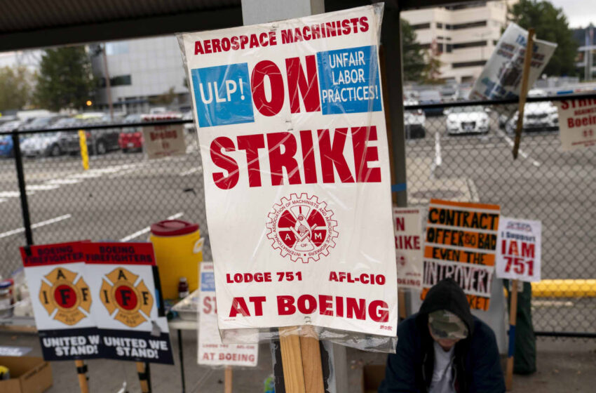 boeing’s-bonds-are-offering-juicy-yields-as-hopes-build-for-end-to-machinists-strike