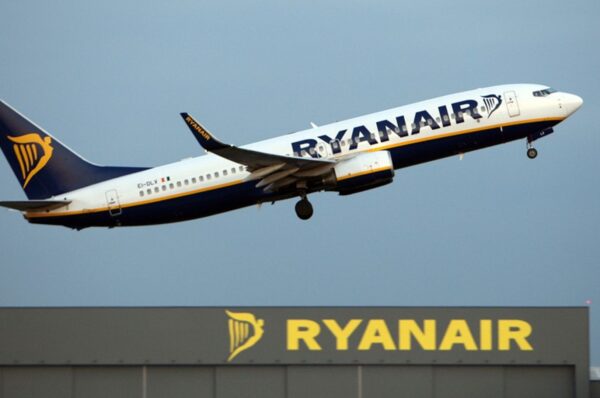 ryanair-sees-profits-dive-after-challenging-summer