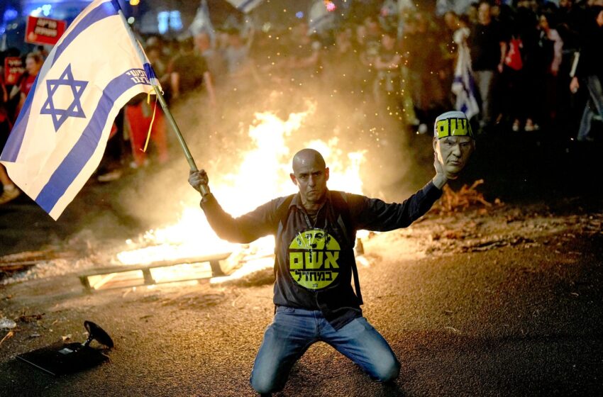 thousands-join-street-protests-after-israeli-defence-minister-sacked-by-netanyahu