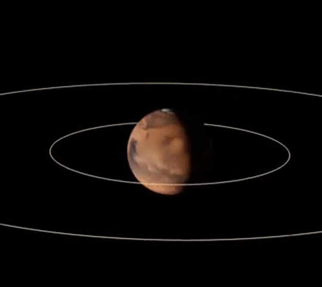  An Asteroid’s Destruction May Have Given Mars Rings, Then Moons