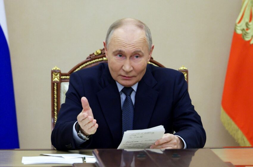 putin-threatens-west-with-‘unstoppable’-missile