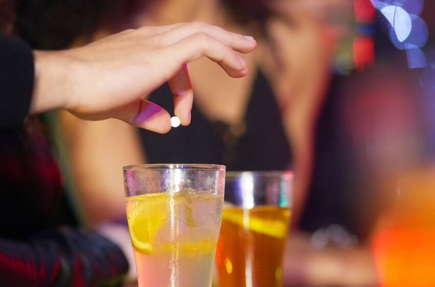 bar-staff-to-be-trained-to-deal-with-incidents-of-drink-spiking