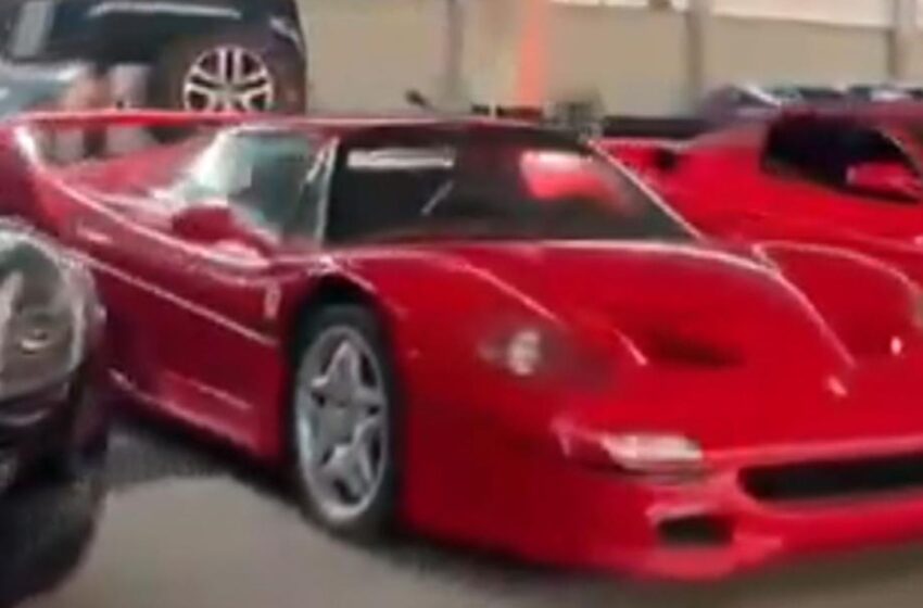 rebels-storming-assad’s-palace-find-luxury-car-collection-including-rare-ferrari-‘worth-£3m’