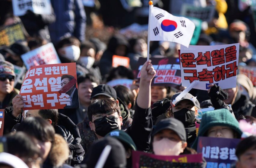  A country in chaos – South Korea wrestles for democracy