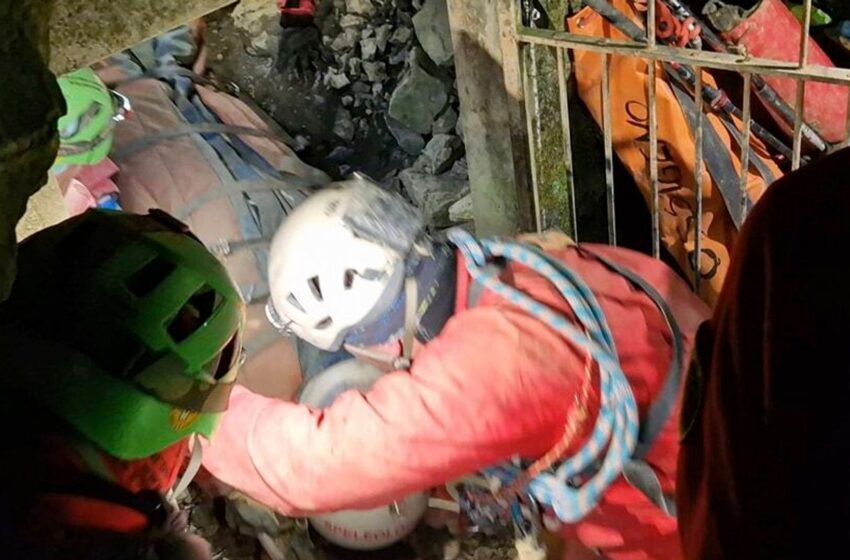  Injured researcher trapped in cave for 75 hours rescued