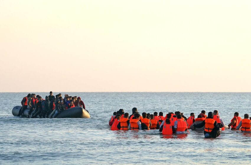  Suspected people smugglers face travel bans and social media curbs