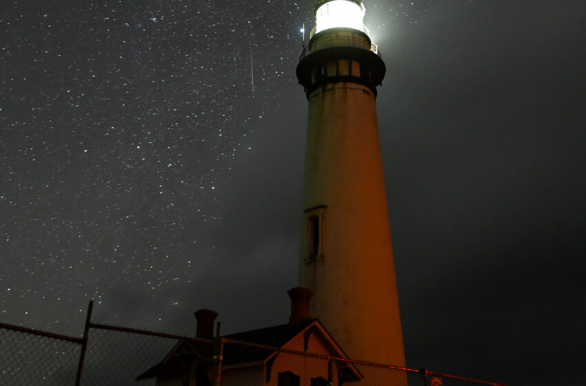  How to Watch the Quadrantids Meteor Shower, First of 2025, Peak Tonight