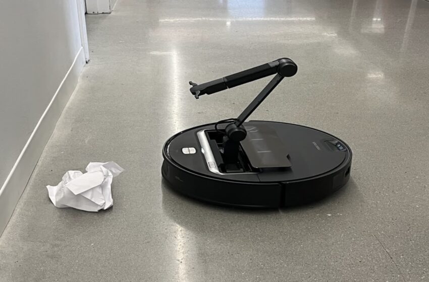 chinese-robot-vacuum-cleaner-company-reveals-model-with-an-ai-powered-arm