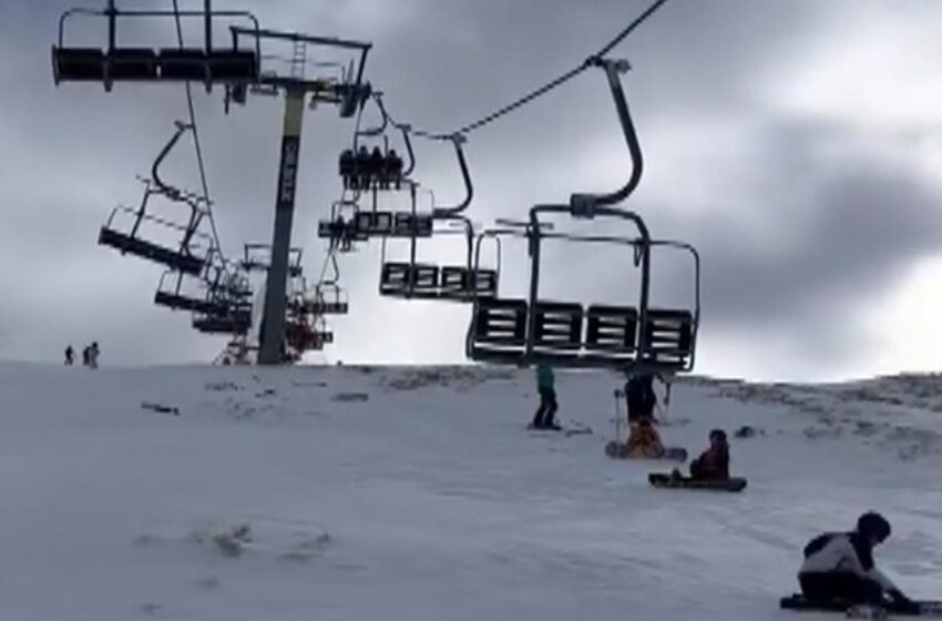  Ski lift collapses in Spain injuring several people with ’cause unknown’