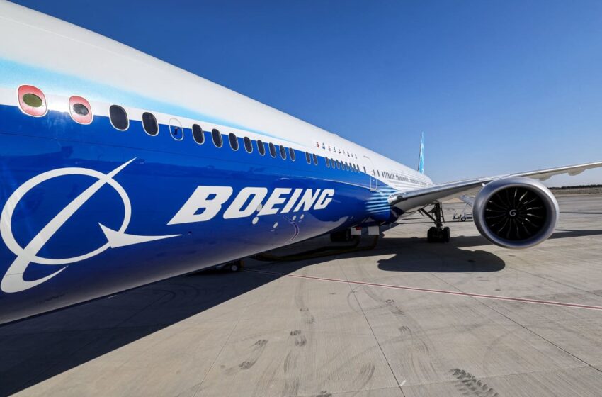 why-boeing’s-stock-isn’t-tumbling,-even-after-an-‘eye-watering’-loss-warning