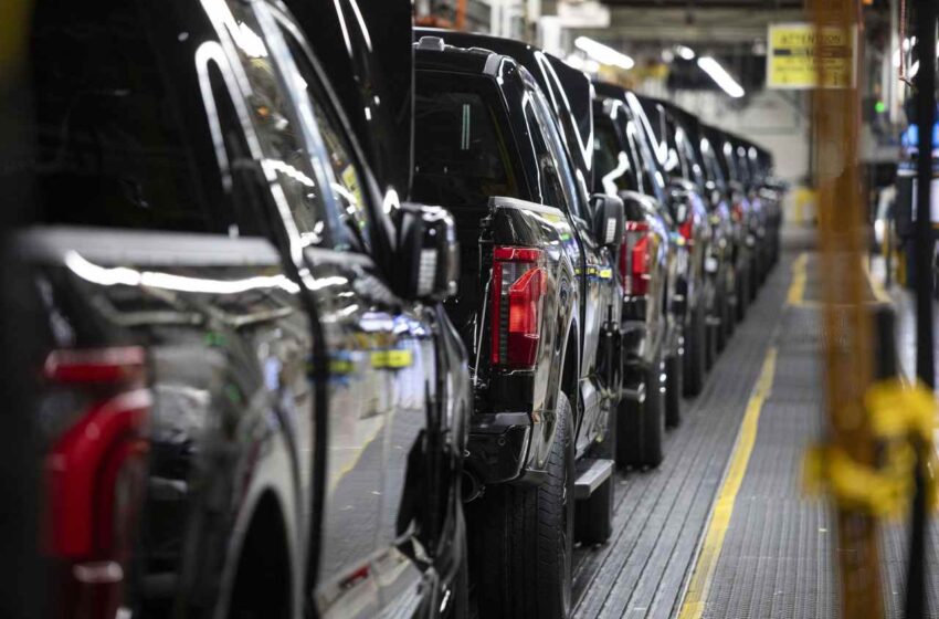 ford’s-weak-guidance-sends-auto-maker’s-stock-sliding-6%