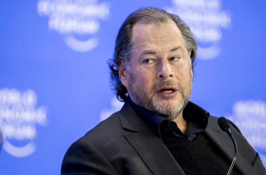 salesforce-shares-seesaw-as-full-year-forecast-comes-up-short