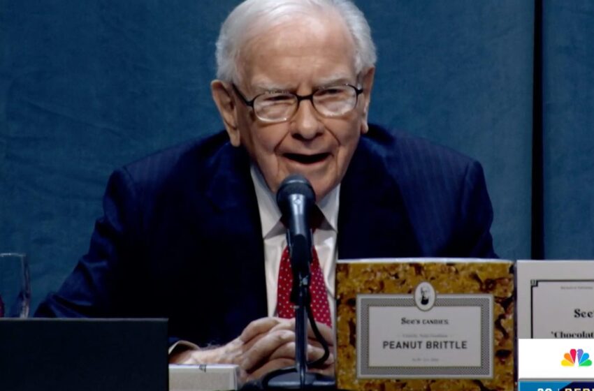  Warren Buffett calls Trump’s tariffs a tax on goods, says ‘the Tooth Fairy doesn’t pay ’em’