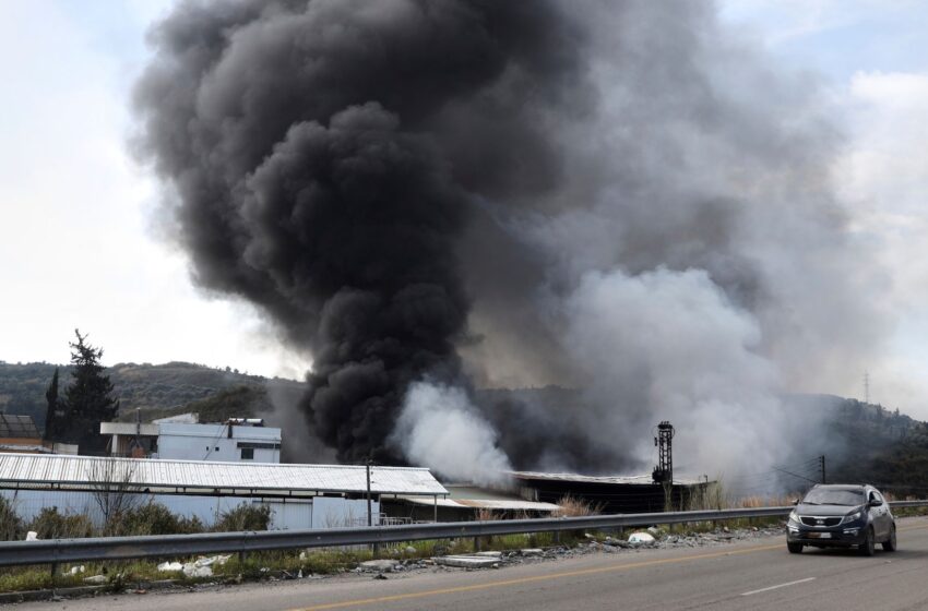  ‘Nearly 200 killed’ in clashes between Syrian government forces and Assad loyalists